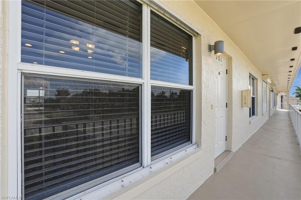 912 SE 46th St, Unit 201, Cape Coral, FL 33904 Photo