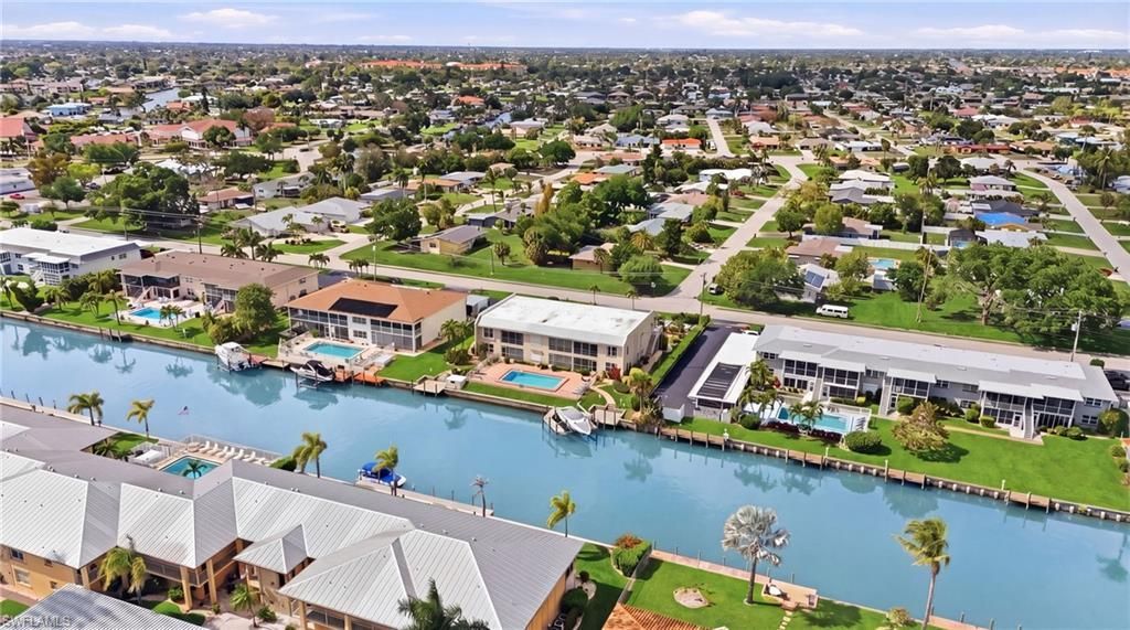 912 SE 46th St , Unit 201, Cape Coral, FL 33904 Photo