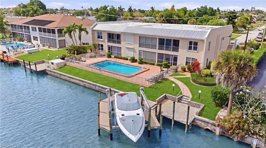 912 SE 46th St, Unit 201, Cape Coral, FL 33904 Photo