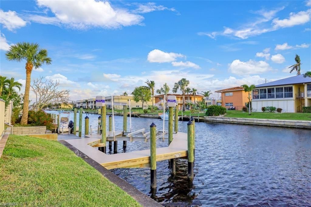 912 SE 46th St, Unit 201, Cape Coral, FL 33904 Photo