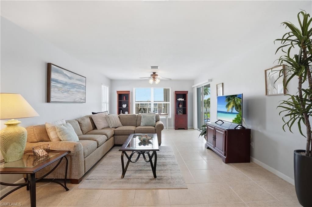 912 SE 46th St, Unit 201, Cape Coral, FL 33904 Photo