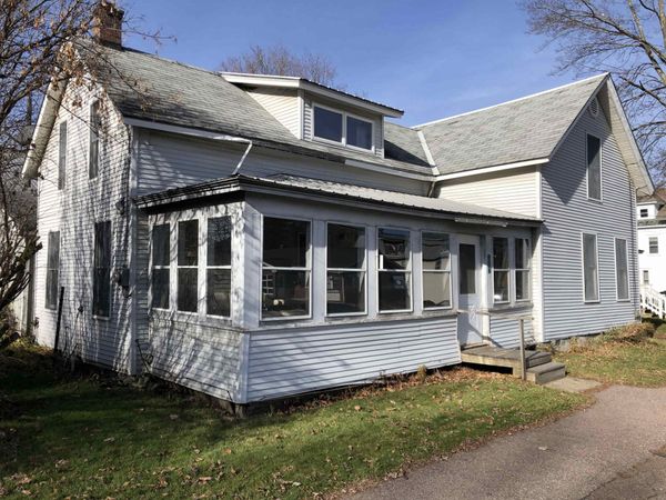 25 Main Street, Cambridge, VT 05464