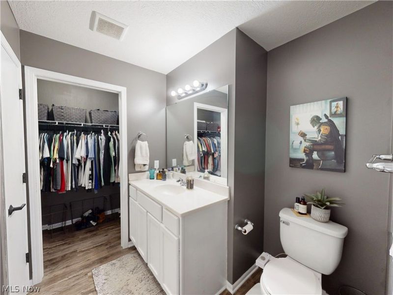 361 S Firestone Boulevard, Akron, OH 44301 Photo 24