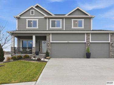 7160 N 165th Street , Bennington, NE 68007