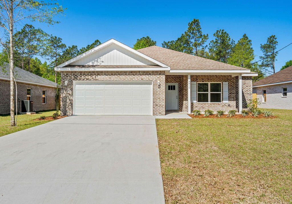 3810 Golden Acres Circle, Crestview, FL 32539 Main Photo