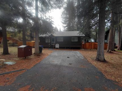 1622 Atroari Street, South Lake Tahoe, CA 96150 Photo