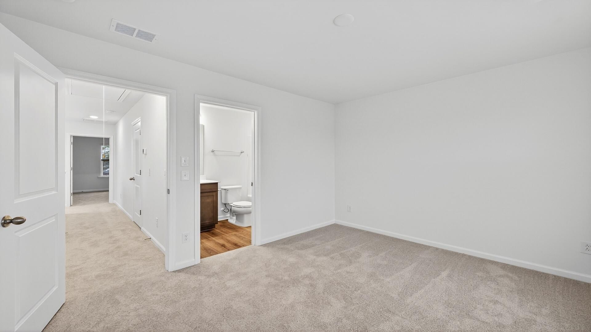 4633 Forest Hills Drive Photo 19