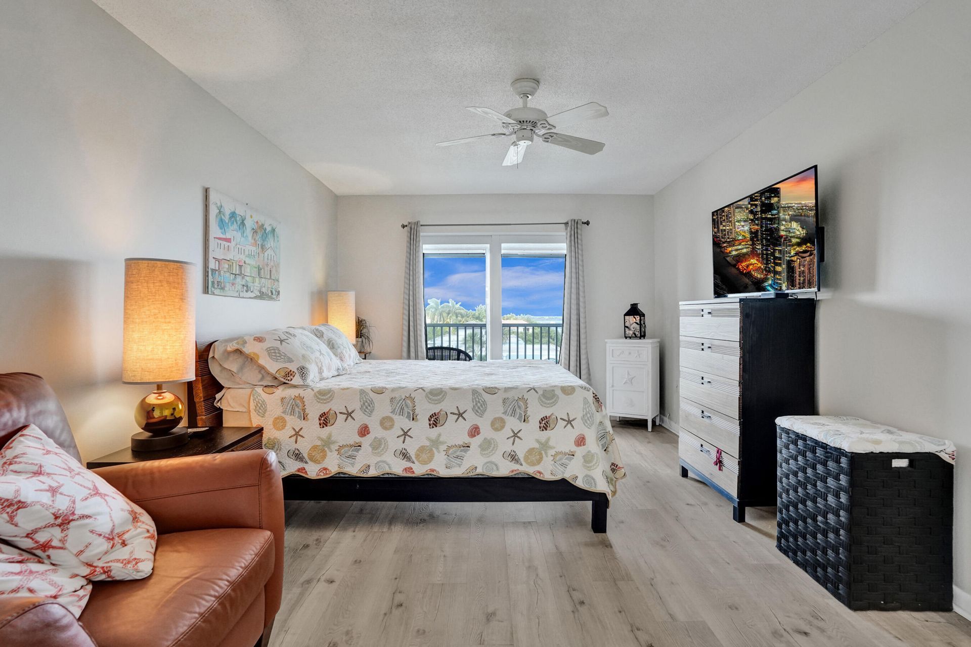 1502 S Lakeside Drive, Unit #414, Lake Worth Beach, FL 33460 Photo