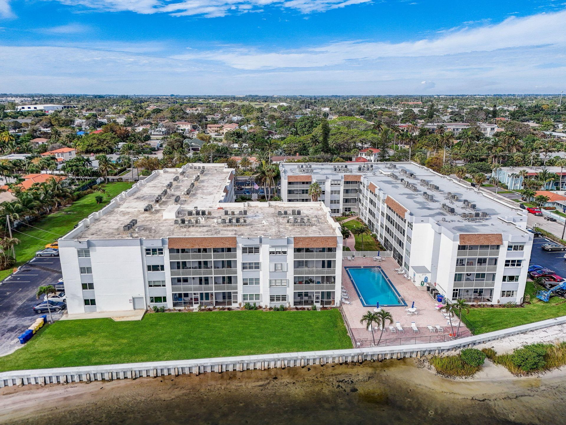 1502 S Lakeside Drive, Unit #414, Lake Worth Beach, FL 33460 Photo