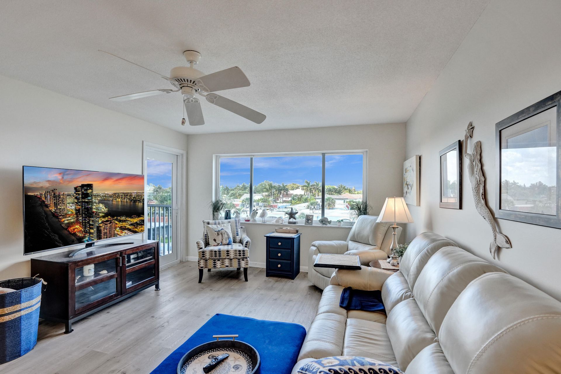 1502 S Lakeside Drive, Unit #414, Lake Worth Beach, FL 33460 Photo