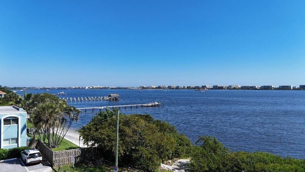 1502 S Lakeside Drive, Unit #414, Lake Worth Beach, FL 33460 Photo