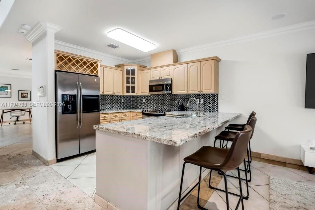 2841 Day Ave, Unit 2841, Miami, FL 33133 Photo