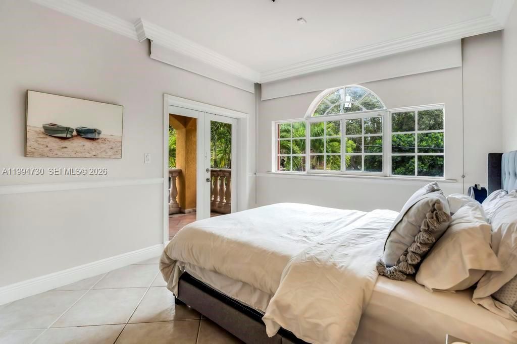 2841 Day Ave, Unit 2841, Miami, FL 33133 Photo