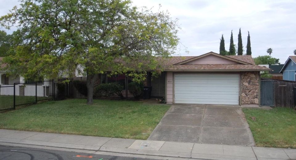 8366 Langtree Way, Sacramento, CA 95823 Photo