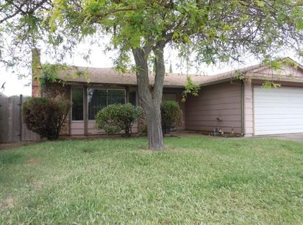 8366 Langtree Way, Sacramento, CA 95823 Photo