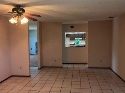 8366 Langtree Way, Sacramento, CA 95823 Photo