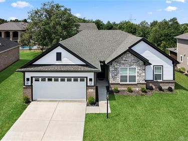 2875 Helen Gorby Way, Beavercreek, OH 45431
