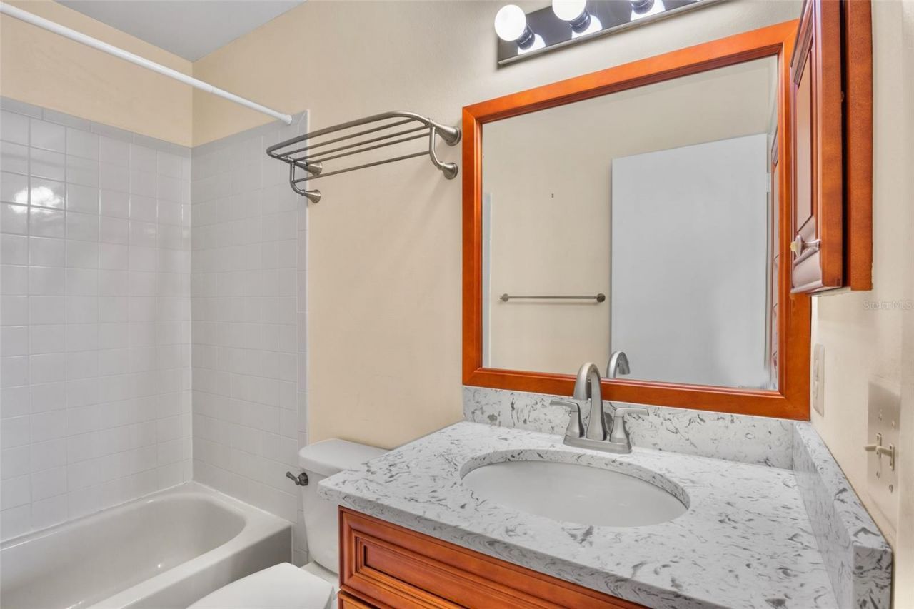 4623 Longwater Chase, Unit 112 Bldg J, Sarasota, FL 34235 Photo