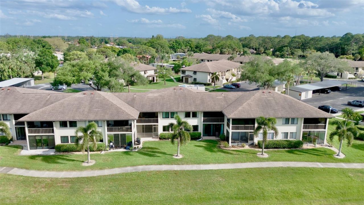 4623 Longwater Chase, Unit 112 Bldg J, Sarasota, FL 34235 Photo