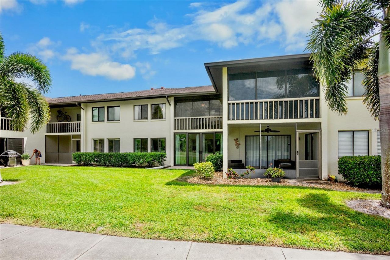 4623 Longwater Chase, Unit 112 Bldg J, Sarasota, FL 34235 Photo