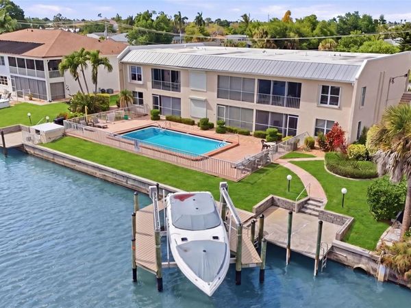 912 SE 46TH STREET , Unit 201, CAPE CORAL, FL 33904