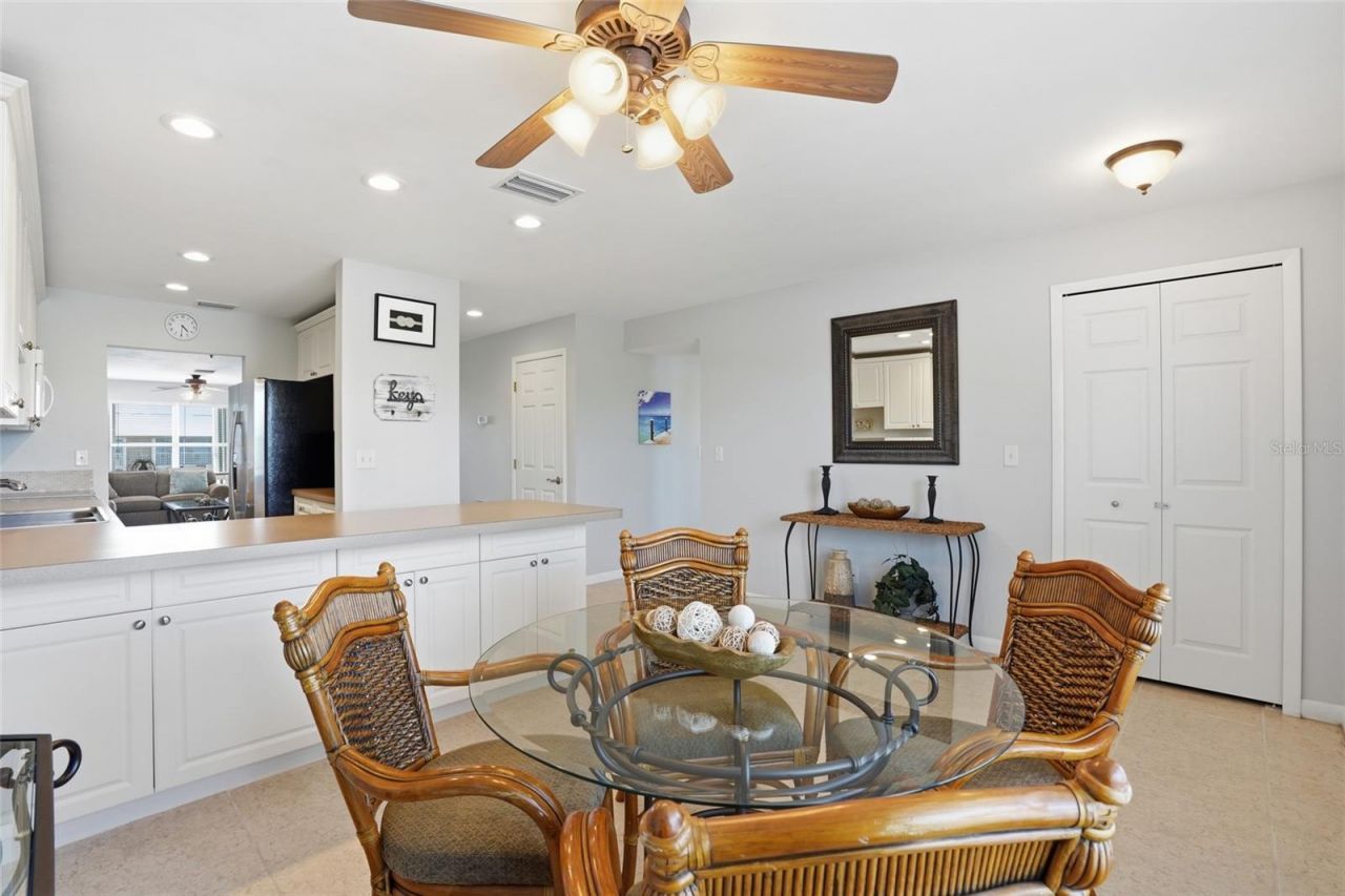 912 SE 46th Street , Unit 201, Cape Coral, FL 33904 Photo