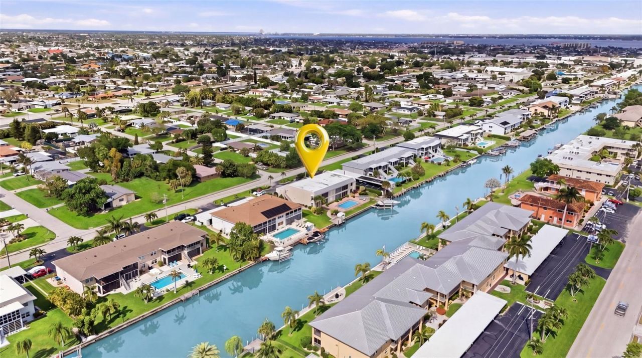 912 SE 46th Street , Unit 201, Cape Coral, FL 33904 Photo