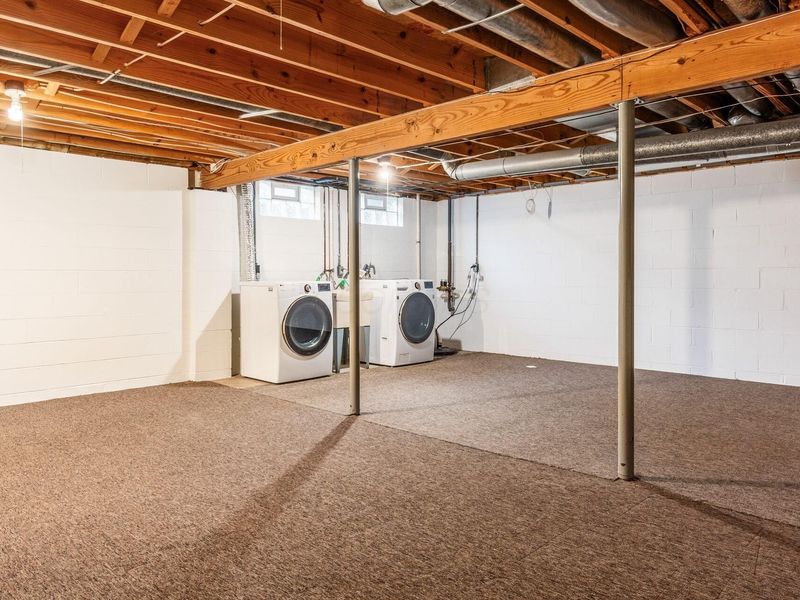 2245 Green Island Drive, Columbus, OH 43228 Photo 26