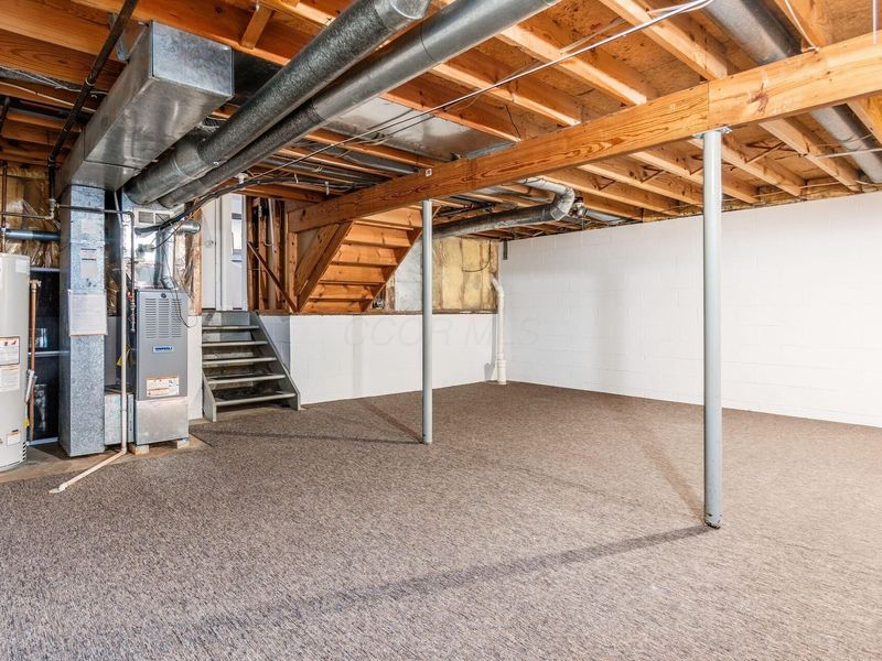 2245 Green Island Drive, Columbus, OH 43228 Photo 27