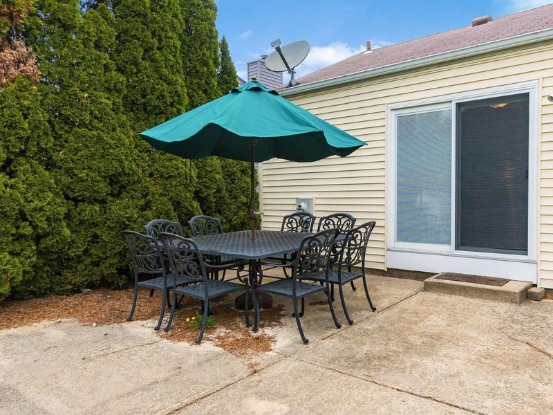 2245 Green Island Drive, Columbus, OH 43228 Photo 28