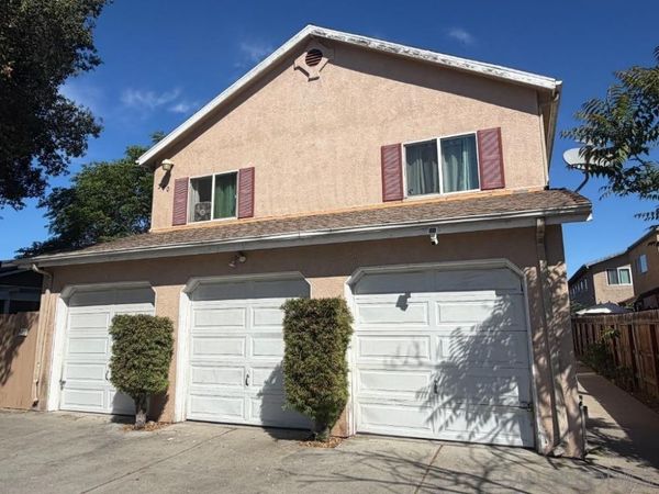 350 E Washington Ave , Unit B, Escondido, CA 92025