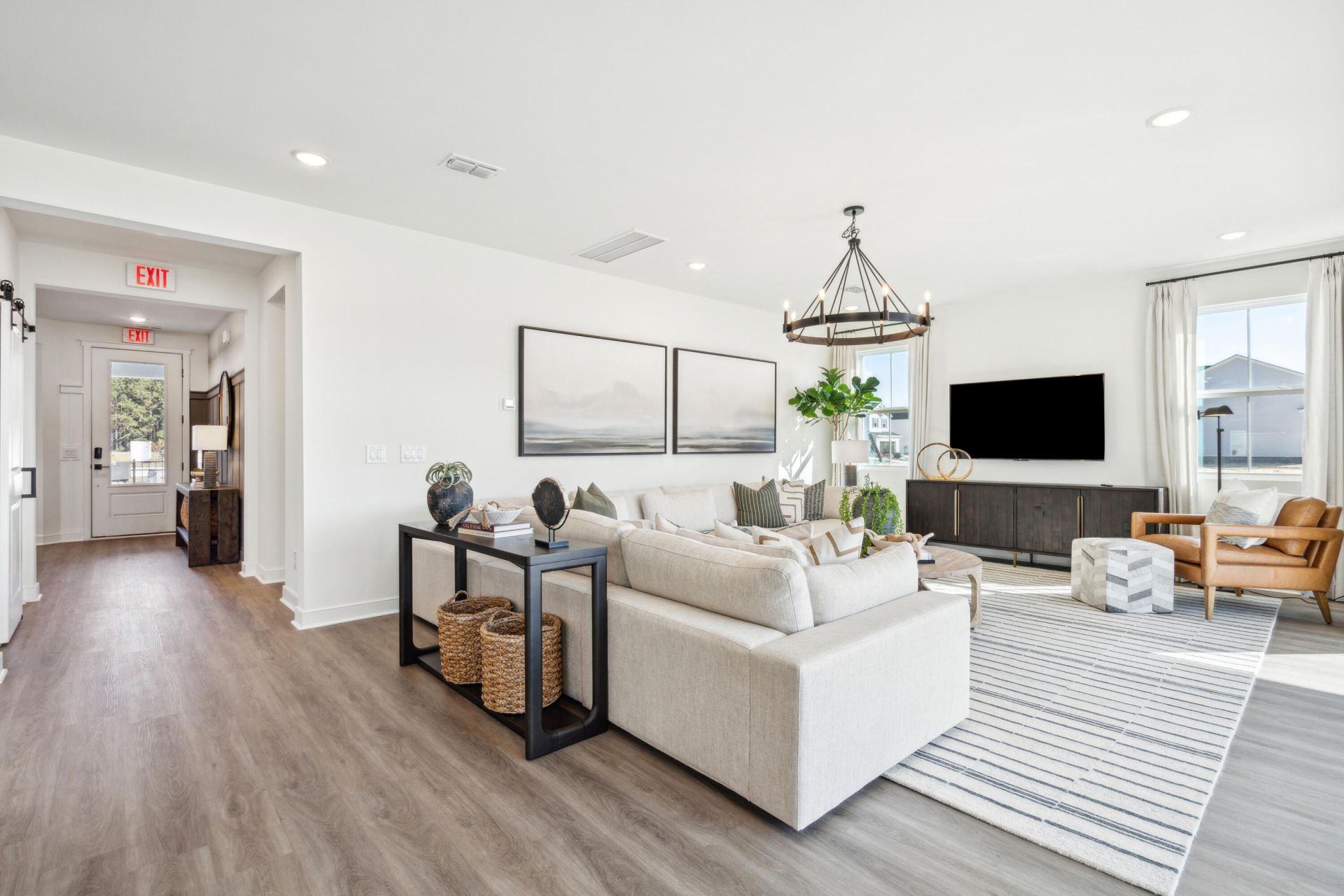 1055 Boyington Photo 14