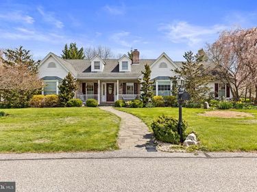 12 TIFFANY DRIVE, CARLISLE, PA 17015