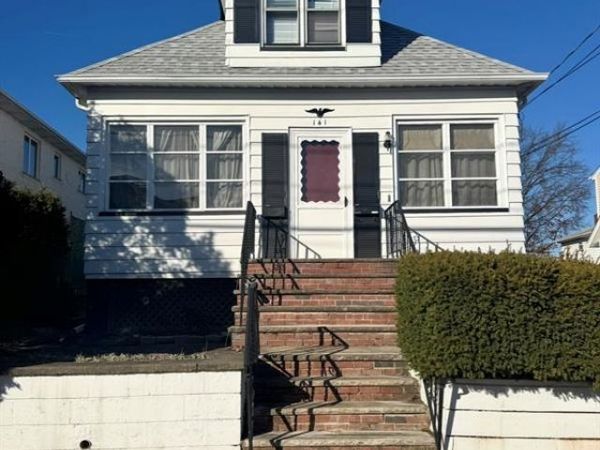 141 Orchard Street 2nd Floor, ELMWOOD PARK, NJ 07407