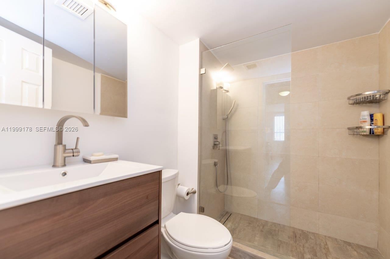 1500 Bay Rd, Unit 1134S, Miami Beach, FL 33139 Photo