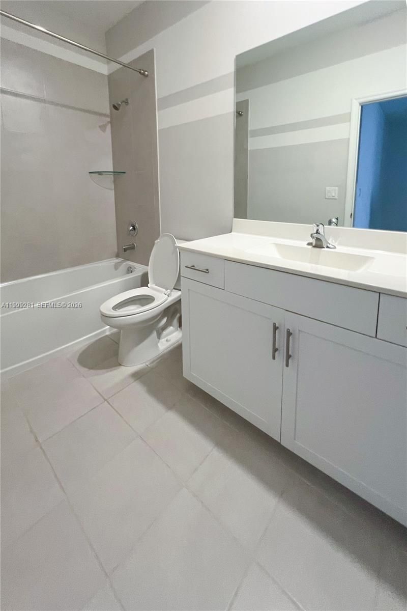 20800 NE 5th Ct, Miami, FL 33179 Photo