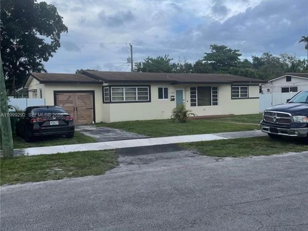1331 NW 98th Ter, Miami, FL 33147