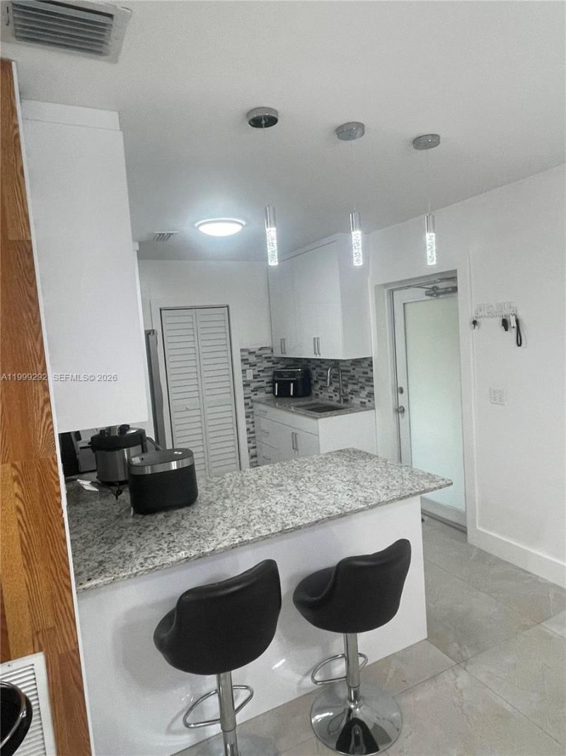 1331 NW 98th Ter, Miami, FL 33147 Photo