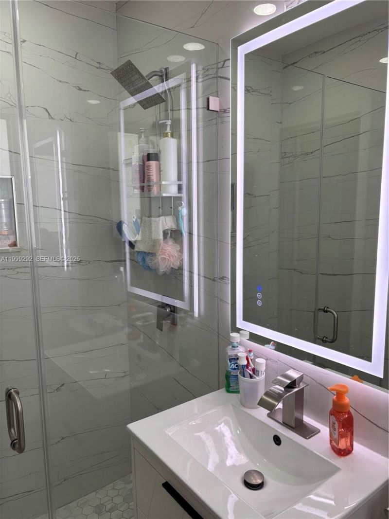 1331 NW 98th Ter, Miami, FL 33147 Photo