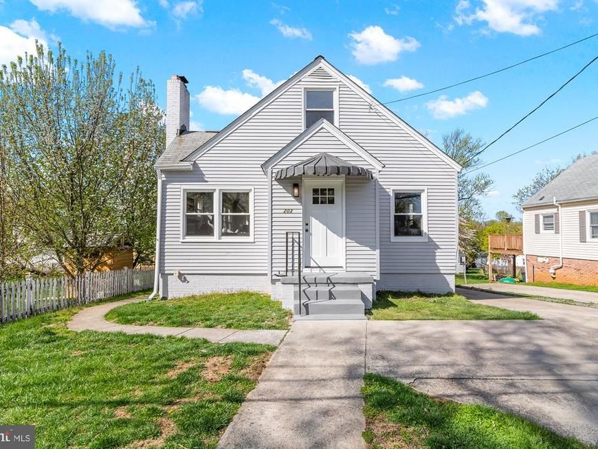 203 Montgomery Avenue, Mount Airy, MD 21771 Main Photo