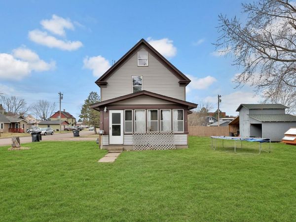 675 4th Street SE, Pine City, MN 55063