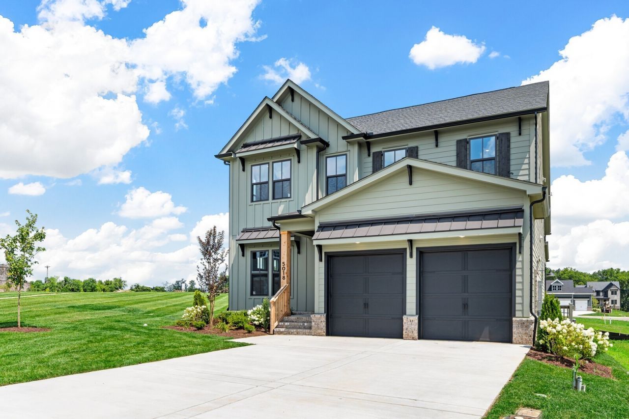 5428 Acre Trail E, Thompsons Station, TN 37179 Main Photo