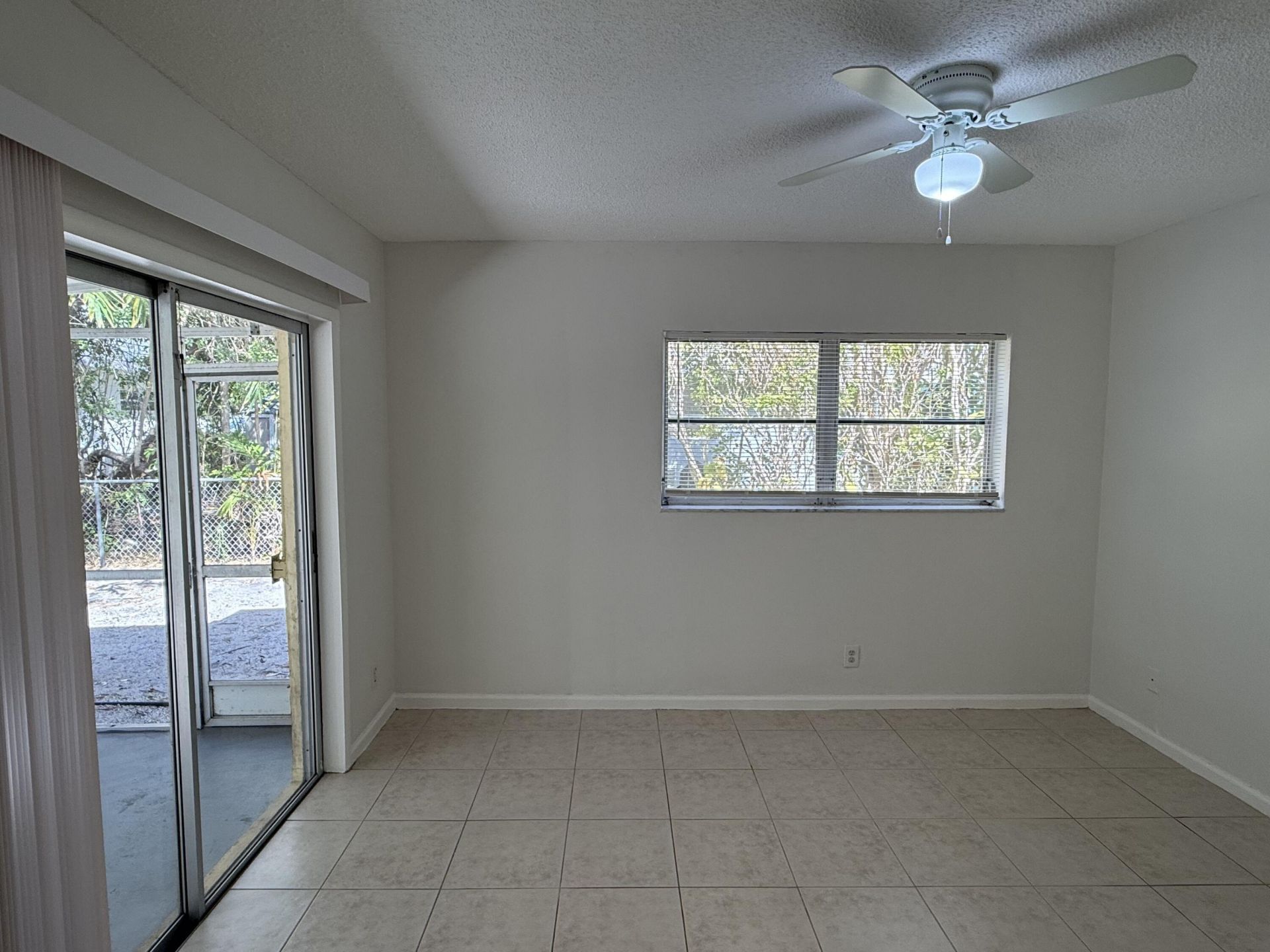 6575 NE 7th Avenue, Boca Raton, FL 33487 Photo