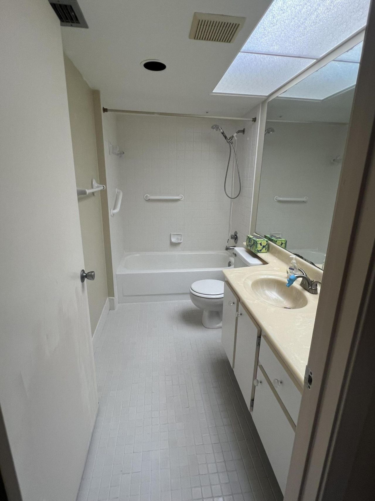 300 SW 130th Terrace, Unit 314b, Pembroke Pines, FL 33027 Photo