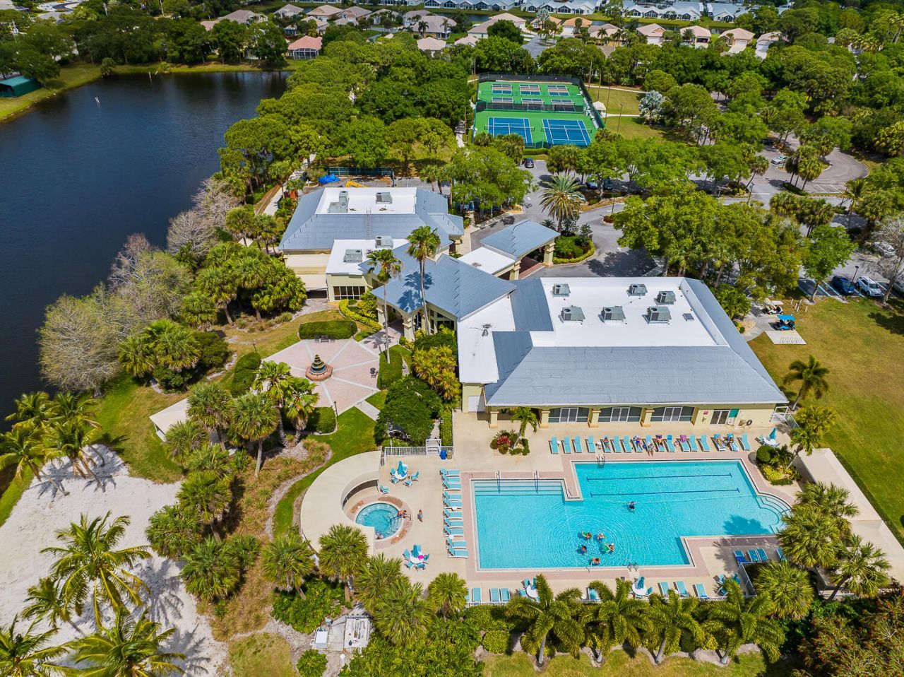 914 NW Sarria Court, Port Saint Lucie, FL 34986 Photo