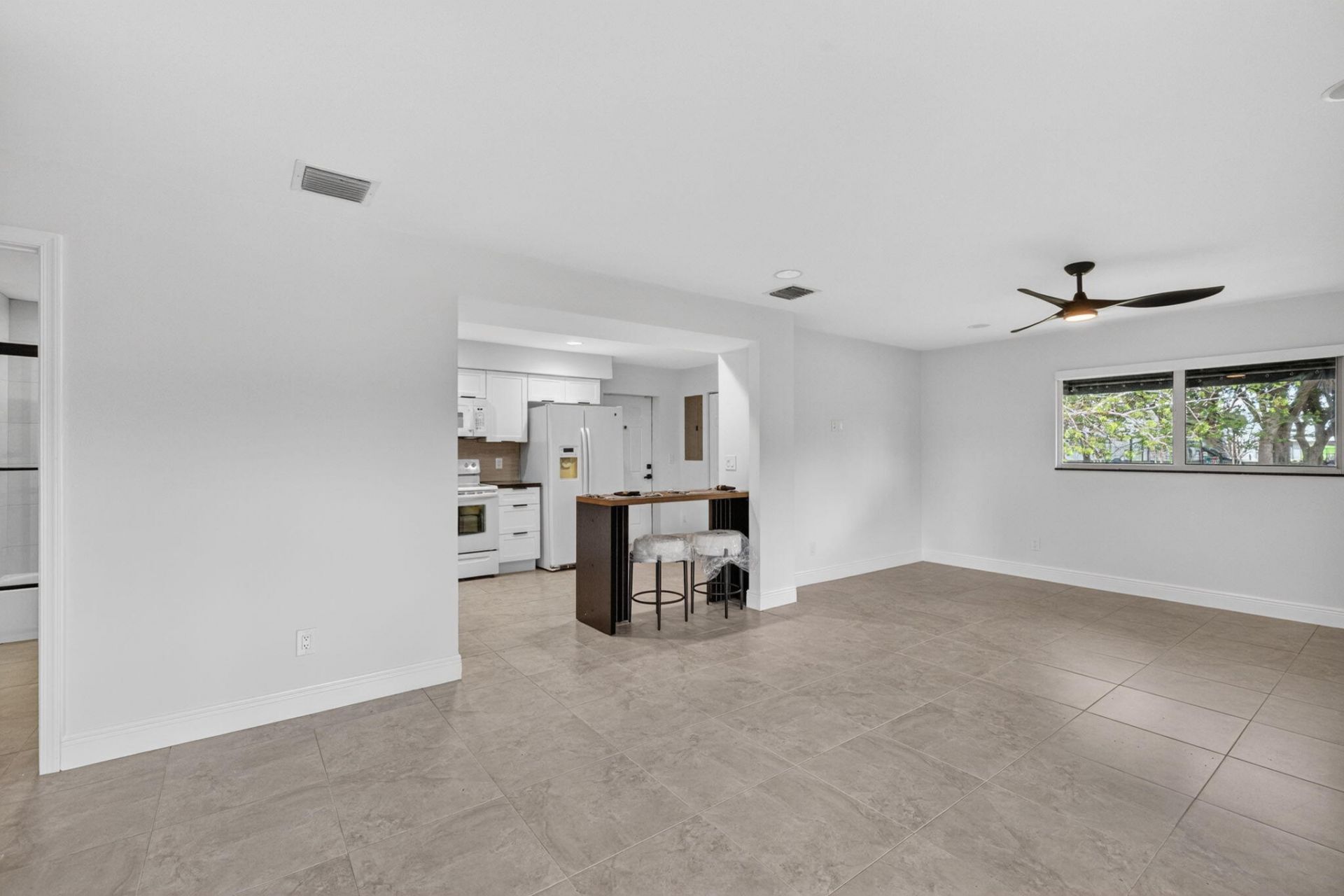 1391 SW 33rd Terrace, Fort Lauderdale, FL 33312 Photo