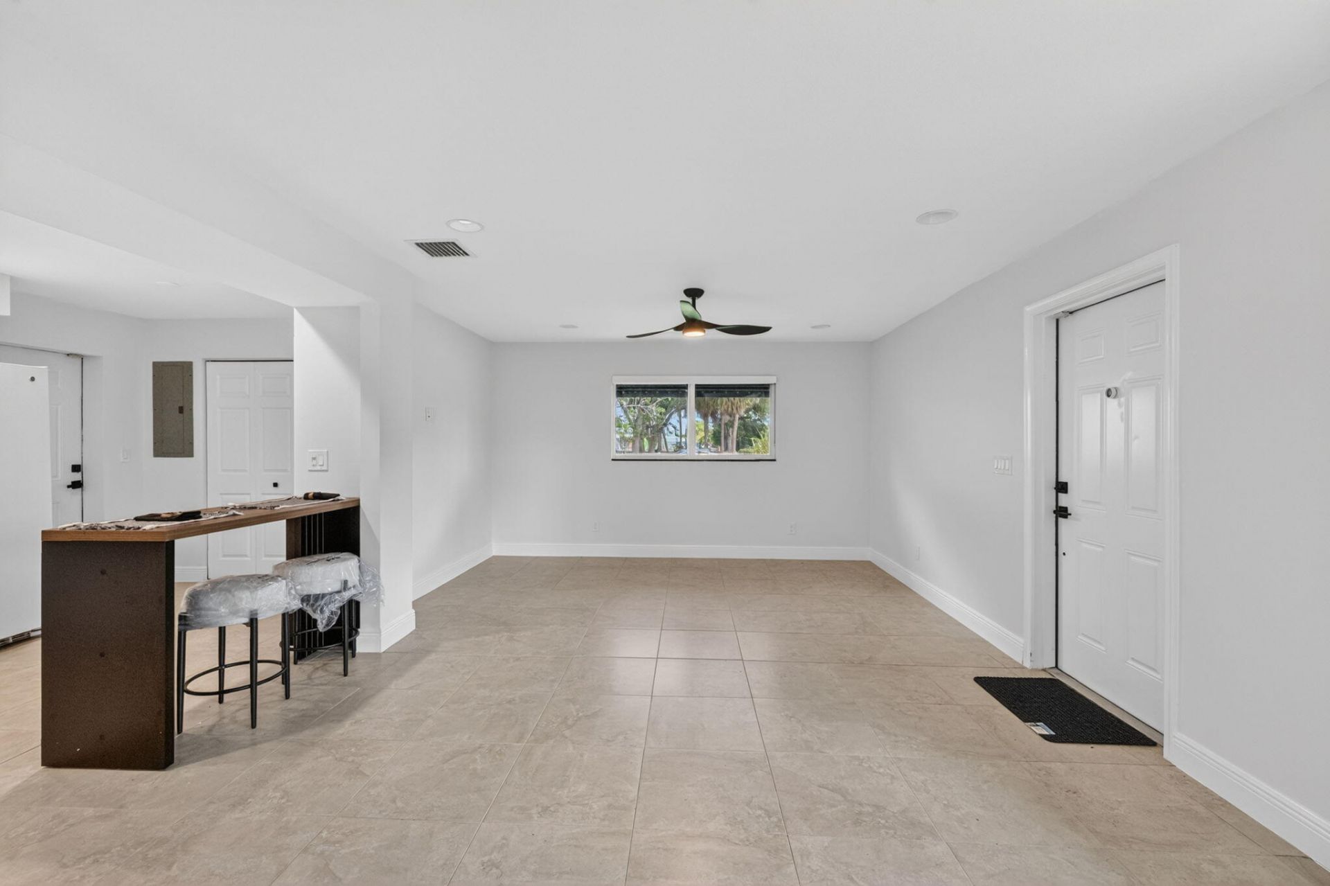 1391 SW 33rd Terrace, Fort Lauderdale, FL 33312 Photo