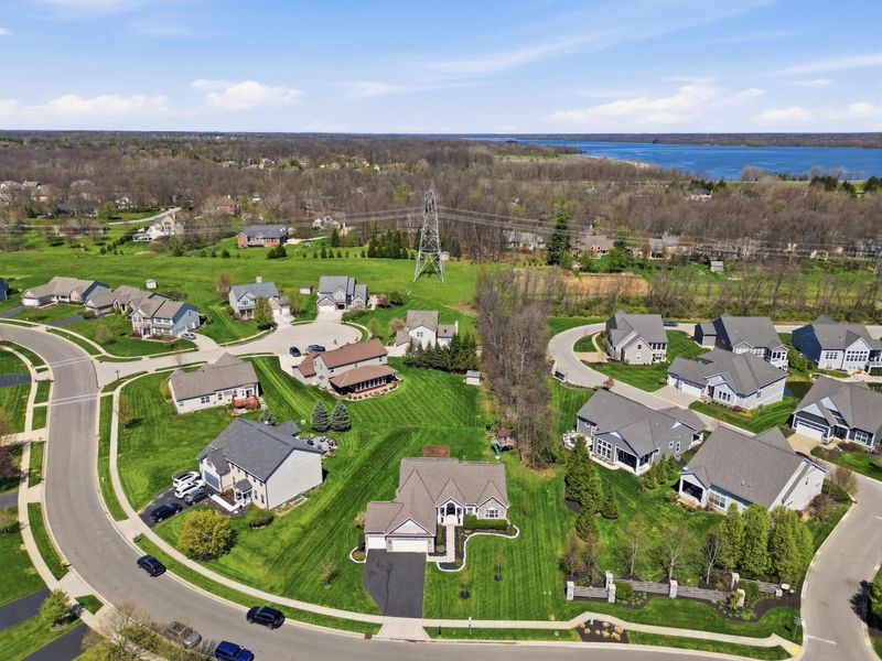 3131 Abbey Knoll Drive, Lewis Center, OH 43035 Photo 5