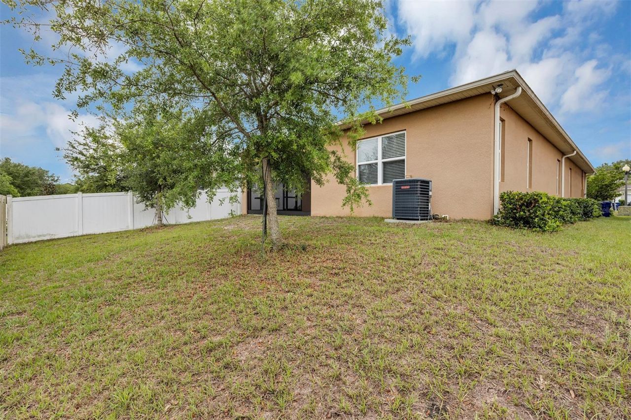 2012 Sloans Outlook Drive , Groveland, FL 34736 Photo