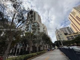 9066 SW 73rd Ct , Unit 806, Miami, FL 33156 Photo